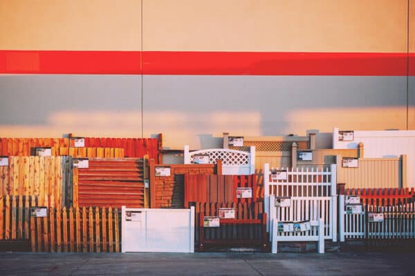 Zoho Inventory: Efficient Warehouse Management Made Easy